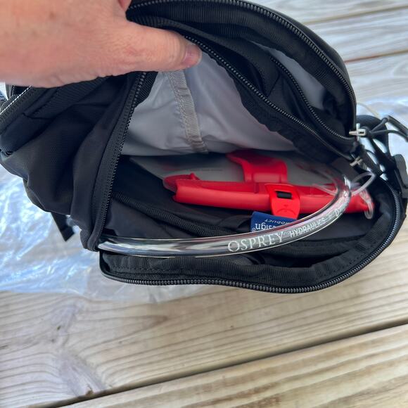 Osprey Raptor 14L Men's Mountain Biking Backpack with Hydraulics Reservoir NWT - Picture 11 of 11